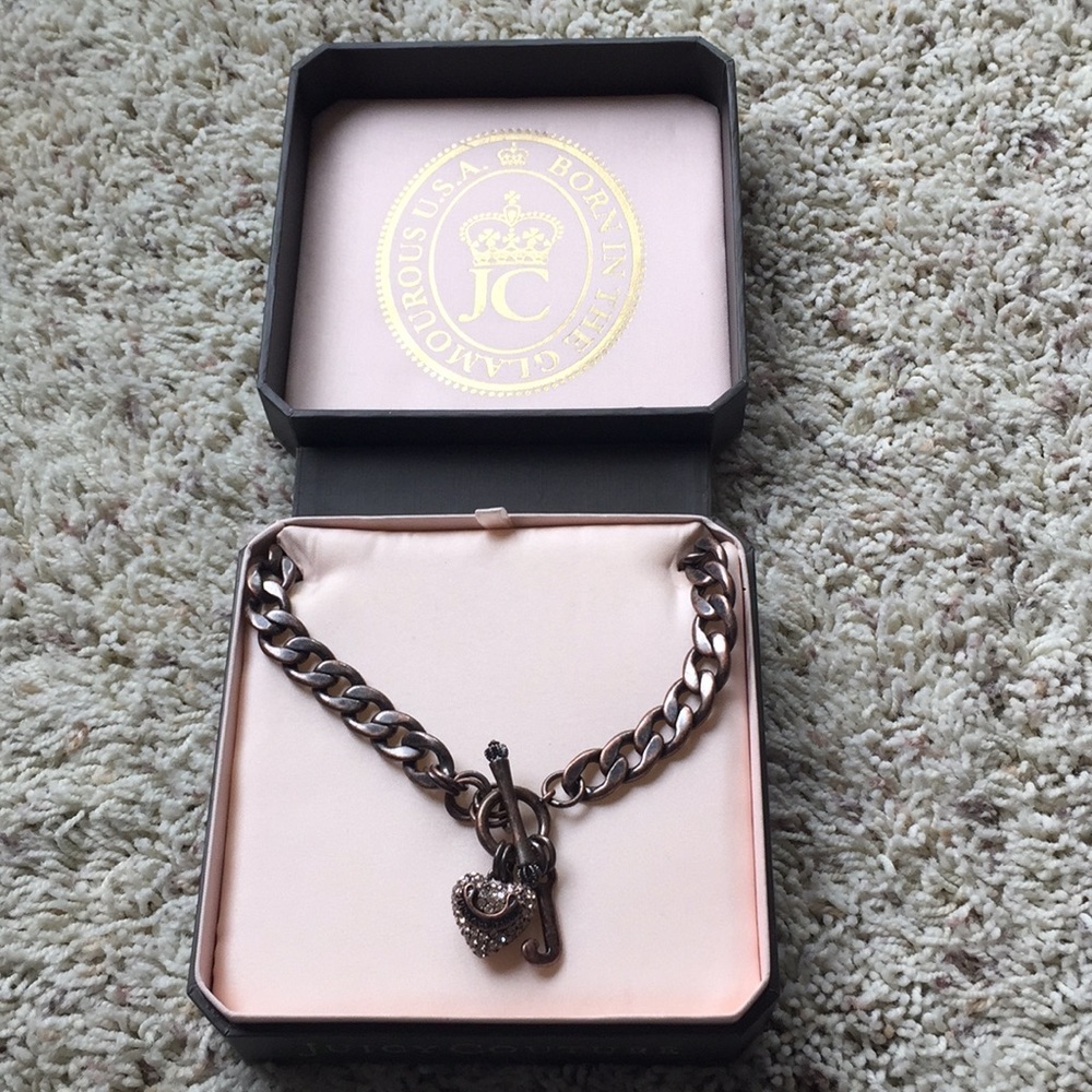 Juicy Couture classic necklace 💕💕💕